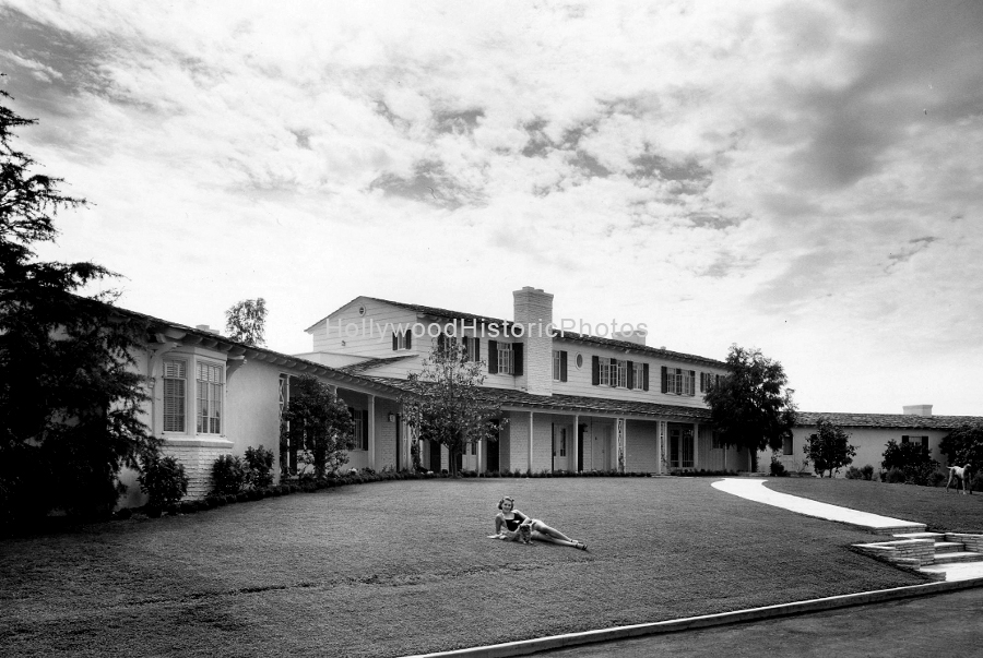 Encino 1937 Ruby Keeler on the lawn of her & Al Jolson Home copy.jpg